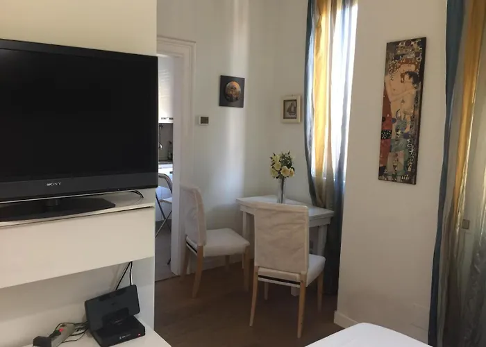 Angelo Ai Musei Vaticani Apartment *